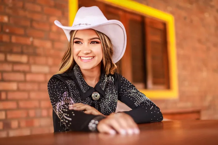 Gigi Brito lança sua primeira música autoral