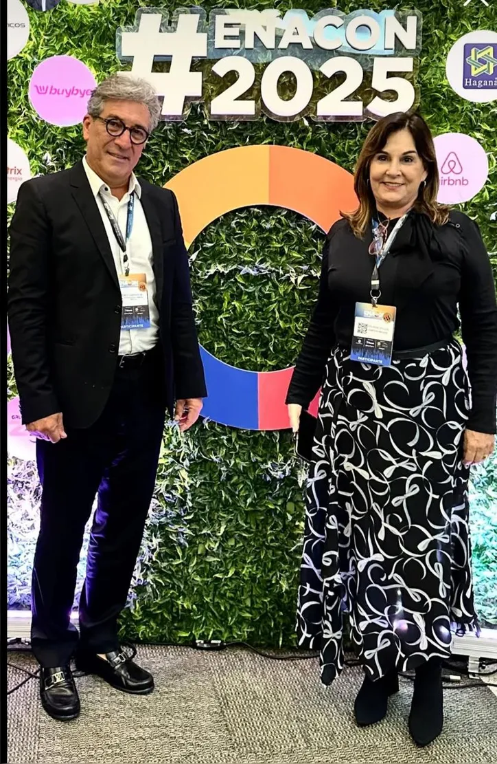 NILO ZAMPIERI e SOLANGE SYLLOS participam, em São Paulo, do Encontro Nacional das Administradoras de Condomínios (ENACON 2025)