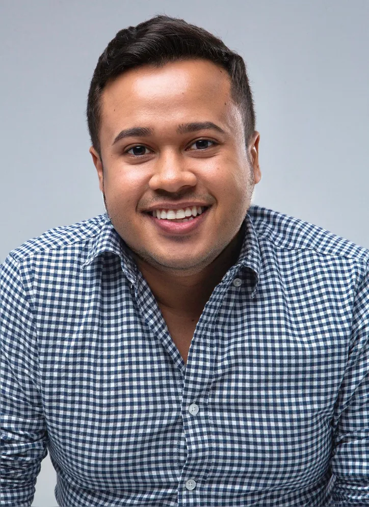 Gerente de Marketing do Grupo Paragominas, KLAUS SILVA comemora o sucesso do Premium Day, evento realizado na Casa Premium Acabamentos, reforçando a inovação e o relacionamento com os parceiros