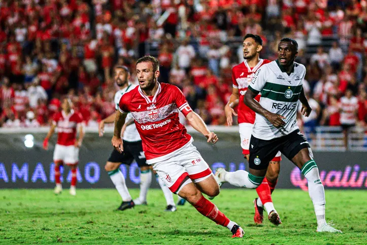 Fábio Alemão foi bem contra o Coritiba e deve ser titular no CRB