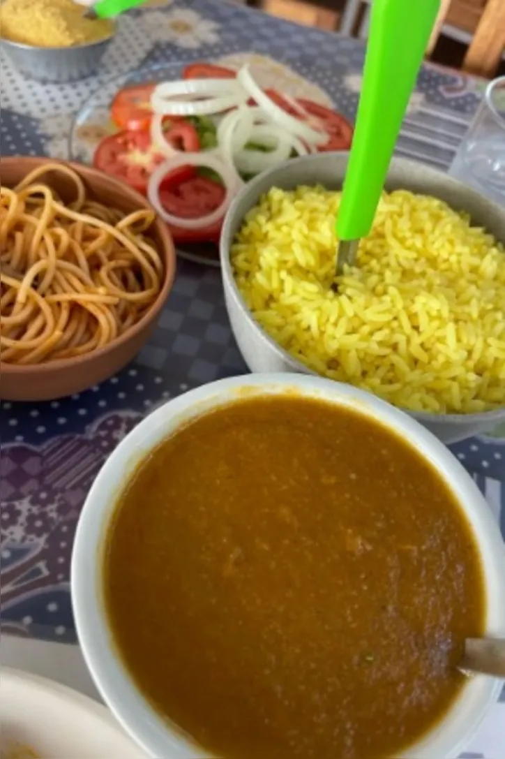 Imagem ilustrativa da imagem Galinha velha deliciosa à caminho de Arapiraca: Restaurante da Carol