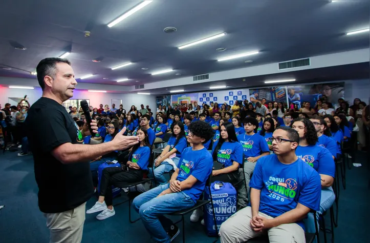 Paulo Dantas: "Estamos realizando sonhos não só dos alunos, mas também dos pais, que sonham em ver seus filhos voarem"