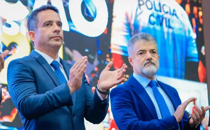 O governador Paulo Dantas e o secretário de Estado da Segurança Pública apresentam reforço na área
