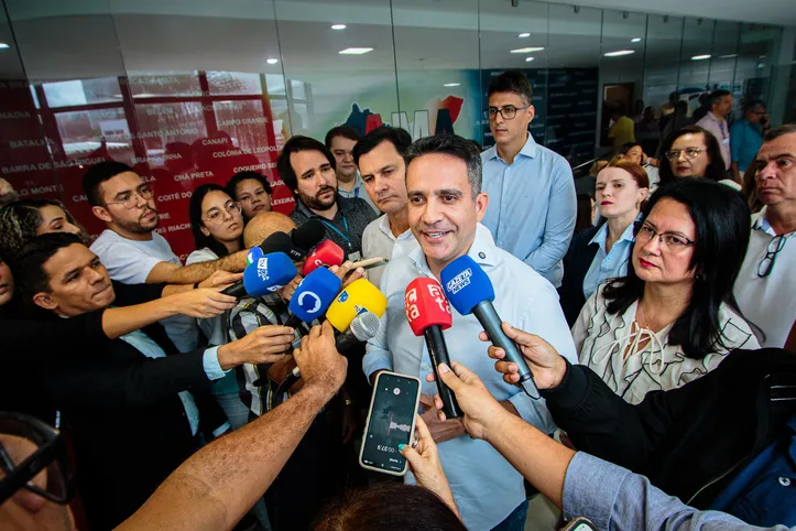 Durante o encontro, Paulo Dantas anunciou que vai pagar, no dia 29 de setembro, o Prêmio Escola 10