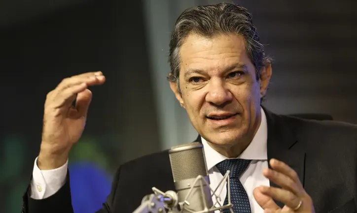 Imagem ilustrativa da imagem Haddad diz que governo dos EUA está 'aberto a conversar' sobre tarifaço
