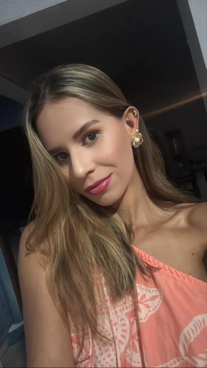 Ingrid Oliveira foi diagnosticada com lúpus e diz que a doença interfere diretamente no dia a dia dela