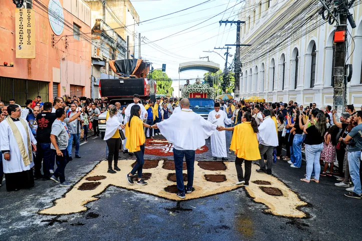 Procissão Corpus Christi, nas ruas do centro de Maceió