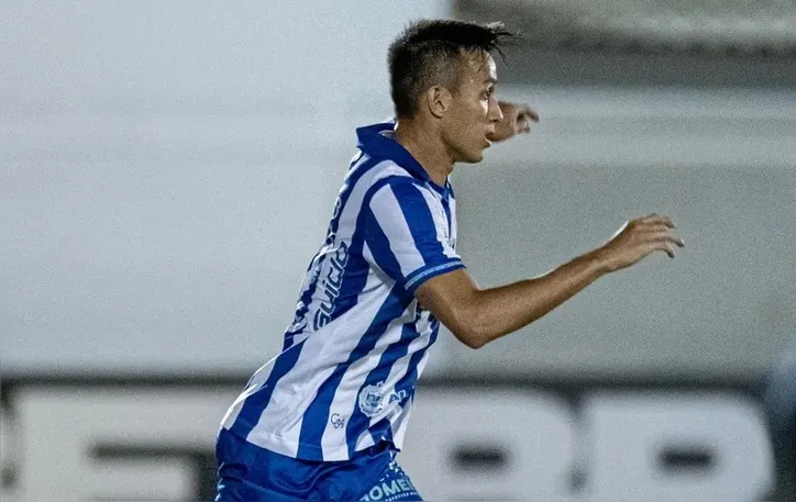 Brayann se recuperou da lesão no tornozelo e já voltou a treinar