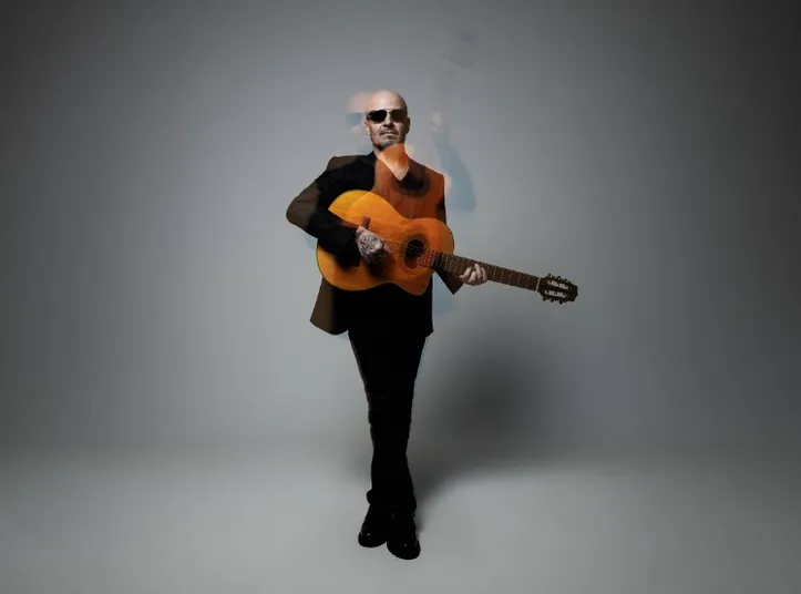 Sérgio Britto chega ao seu oitavo álbum fora dos Titãs