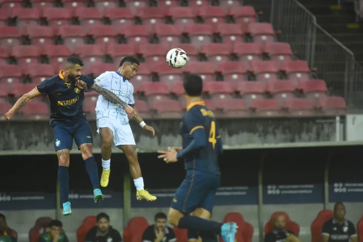 Em partida pela Série C, na Arena Pernambuco, CSA ficou no empate de 0x0 com o lanterna Retrô