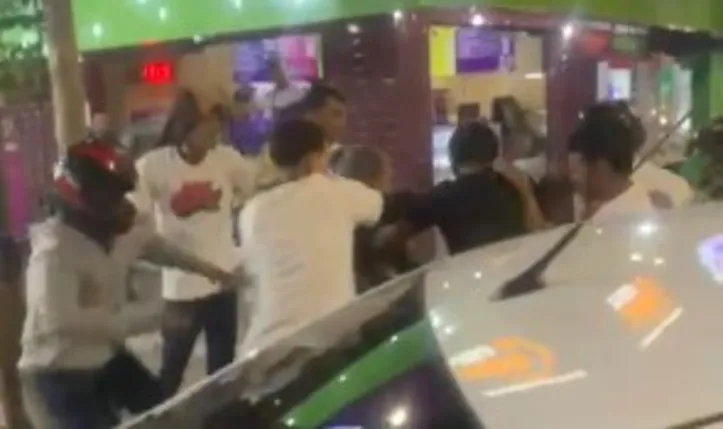 Vídeo mostra confusão em uma lanchonete