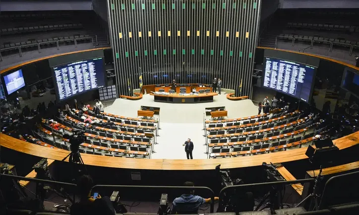 Veto de Lula a aumento de deputados ameaça bancada de Alagoas