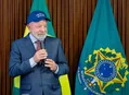 Lula reforça tom nacionalista com boné, novo slogan e recados contra tarifaço