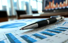 Mercado reduz projeção para alta da economia em 2026