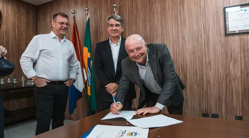 Ausência de aliados facilita vitória da oposição e impõe revés a Lula no Congresso - Imagem