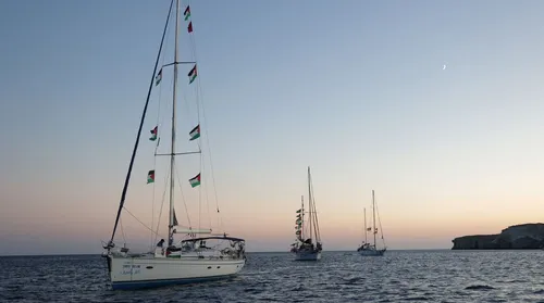 Interceptação de flotilha com ajuda a Gaza gera reação internacional - Imagem