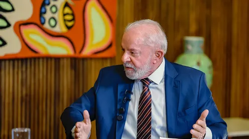 Lula busca parceiros para ampliar comércio frente ao tarifaço - Imagem