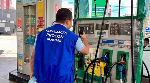 Preço da gasolina tem redução média de 5,8%, aponta Procon - Imagem