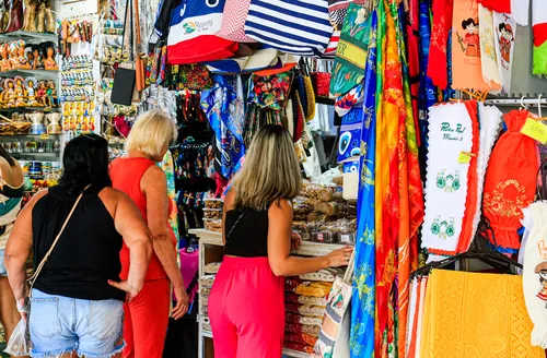 Gasto de turistas em Alagoas é o maior do país, aponta IBGE