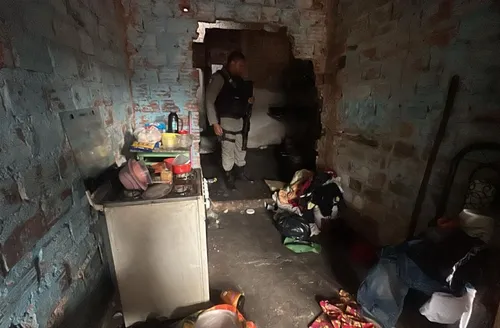 Mulher é resgatada pela PM após ser mantida em cárcere