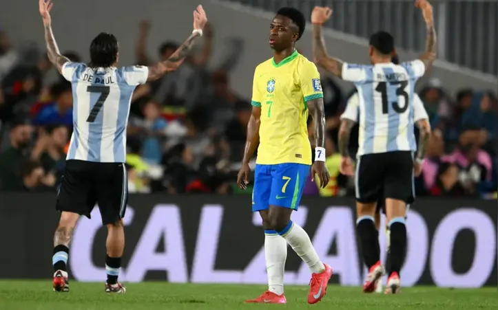 Vini Jr ficou de fora da pré-lista de convocados pelo treinador