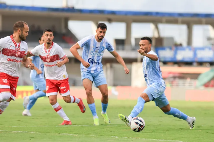 CRB venceu o Paysandu, por 2 a 0, no Estádio Rei Pelé, no sábado