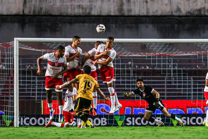 CRB volta a jogar no Rei Pelé, nesta quarta (24), onde vai em busca de mais uma vitória em casa