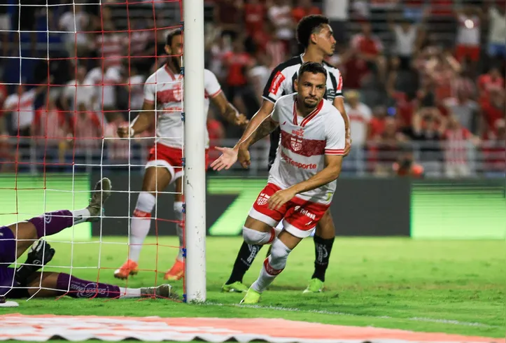 CRB conseguiu uma vitória importante sobre o Athletic, no Estádio Rei Pelé, com gol de Belmonte