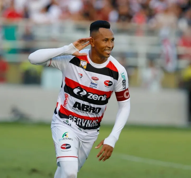 Ciel defendeu o Ferroviário nas últimas três temporadas e agora chega para vestir a camisa do CSA