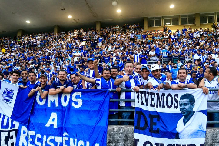 Torcida do CSA lamenta crise dentro do Azulão