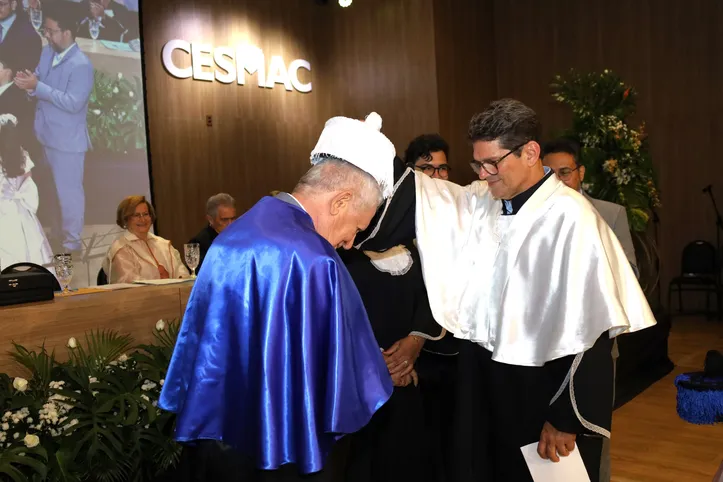 Apratto recebeu uma das maiores honrarias da instituição