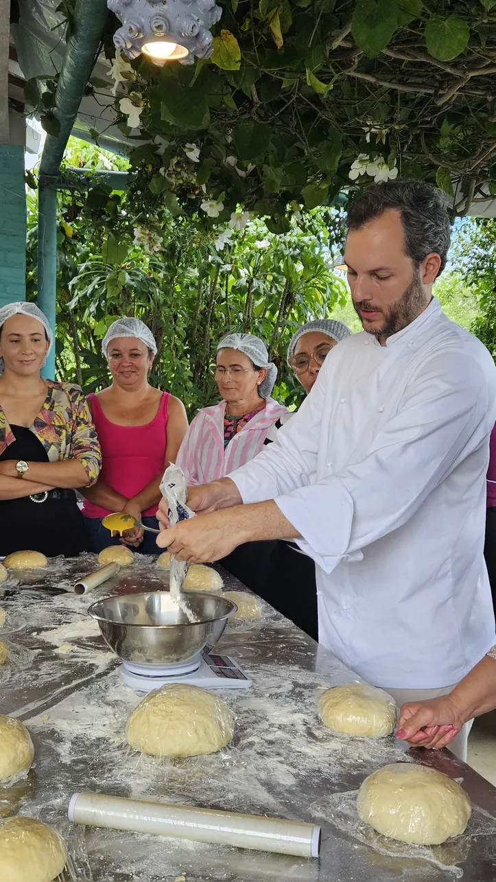 Imagem ilustrativa da imagem Chefs alagoanos levam técnica e afeto à Ilha do Ferro, em imersão gastronômica em Pão de Açúcar