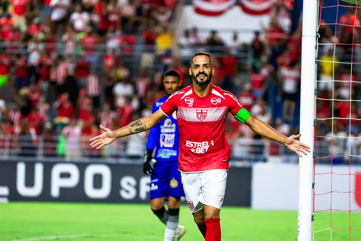 Anselmo Ramon saiu do CRB, mas segue como principal artilheiro