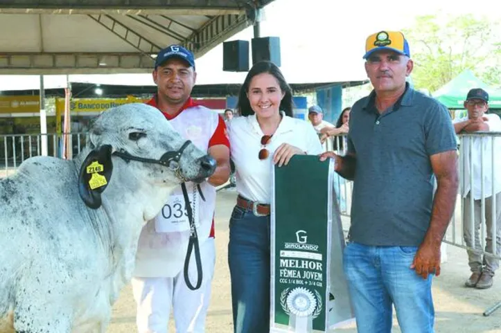 Exposição premiou os melhores animais das raças produtoras de leite