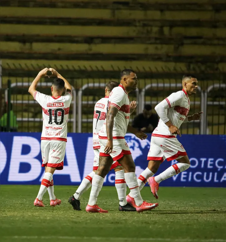 Vitória importante: CRB venceu o Volta Redonda na noite dessa segunda (18), no Raulino de Oliveira