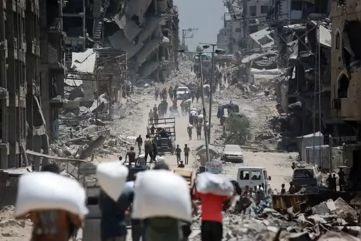 Milhões de palestinos que vivem na Faixa de Gaza dependem de ajuda humanitária para sobreviver