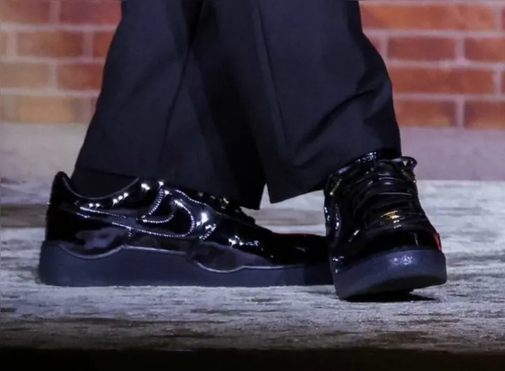 Imagem ilustrativa da imagem LeBron James lança 23° tênis pela Nike e revela Air Force 1 inédito
