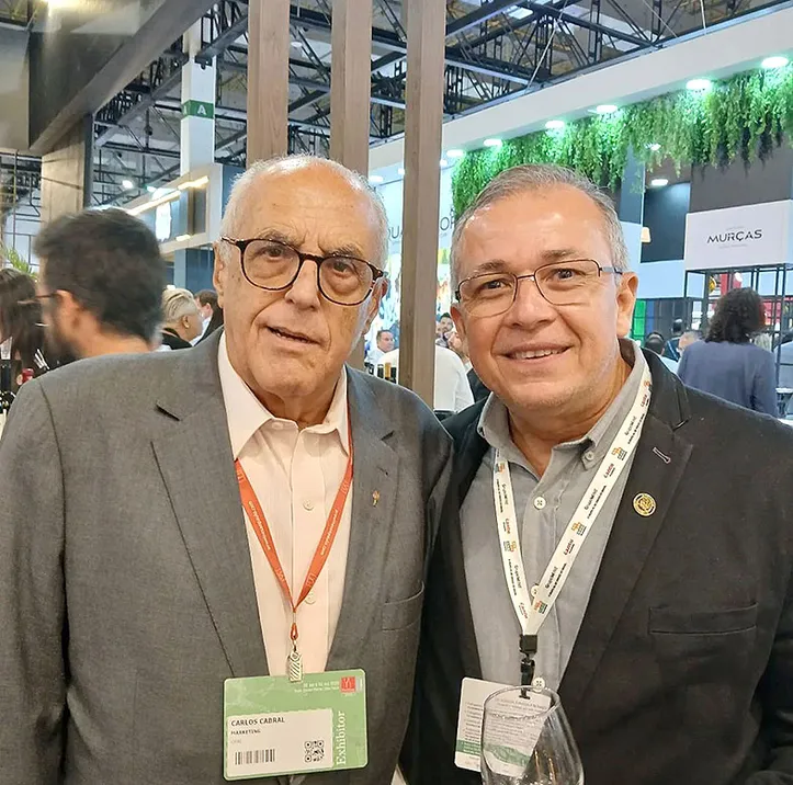 Imagem ilustrativa da imagem Maceió Shopping, Labmoda e RFCC: campanha "Com mais prevenção, mais vida"