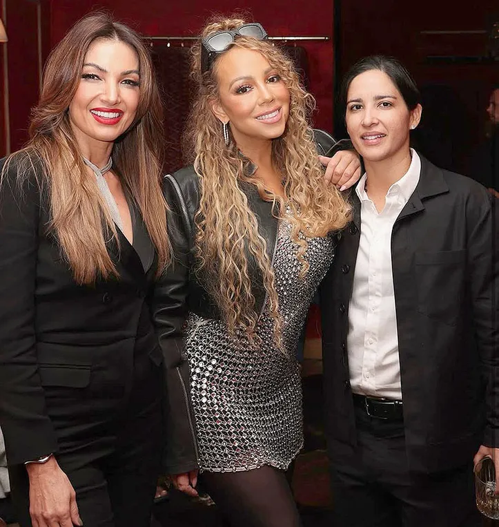 Imagem ilustrativa da imagem Pétit comitê de Marina Tavares reúne Mariah Carey e Patrícia Poeta em São Paulo