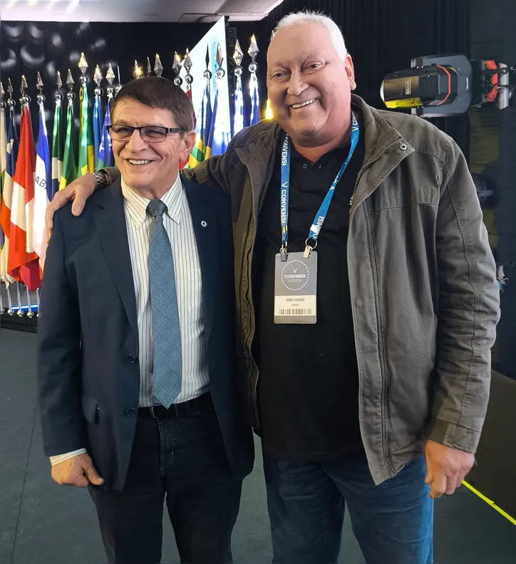 Diretor do Creci-AL, SALOMÃO MELLO (à direita) participou no início do mês da Convenção Anual do Cofeci/Creci, em Foz do Iguaçu (PR), evento organizado pelo presidente do sistema, JOÃO TEODORO