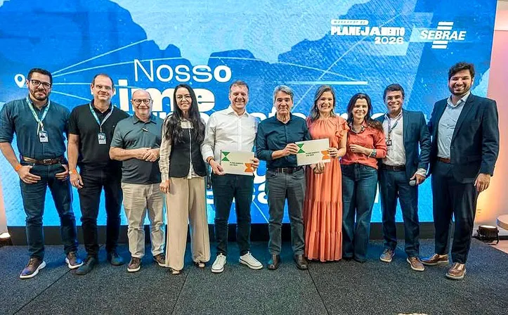 Imagem ilustrativa da imagem Presidente do MCVB, Milton Vasconcelos, recebe Comenda Moacir de Carvalho Ribeiro