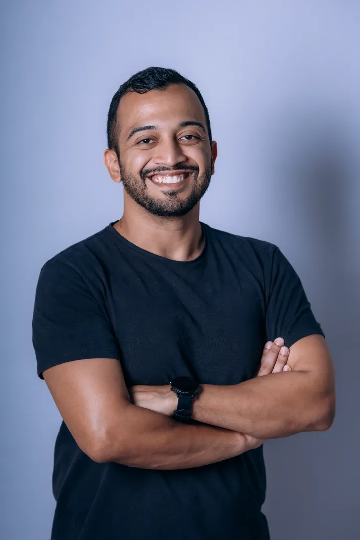 Igor descobriu que tem distúrbio do sono há dez anos e passou a usar um aparelho dental