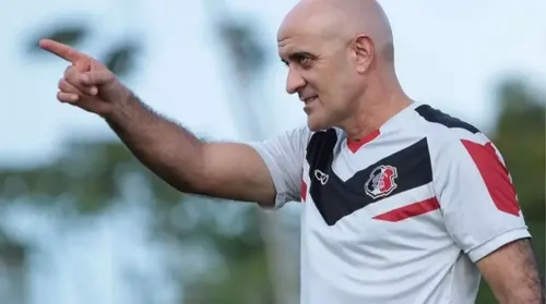 Ex-Retrô, Itamar Schülle é o novo técnico do CSA para 2026 - Imagem