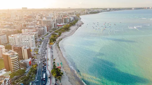 Maceió e Alagoas se destacam entre os destinos mais vendidos do Brasil, revela Anuário Braztoa 2025 - Imagem