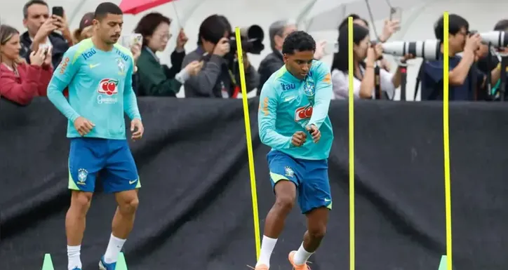 Volante André e atacante Rodrygo estão de volta à Canarinha