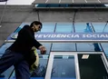 INSS suspende crédito consignado de quatro bancos