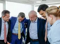 Lula se reúne com líderes evangélicos ao lado de Jorge Messias, favorito a vaga no STF