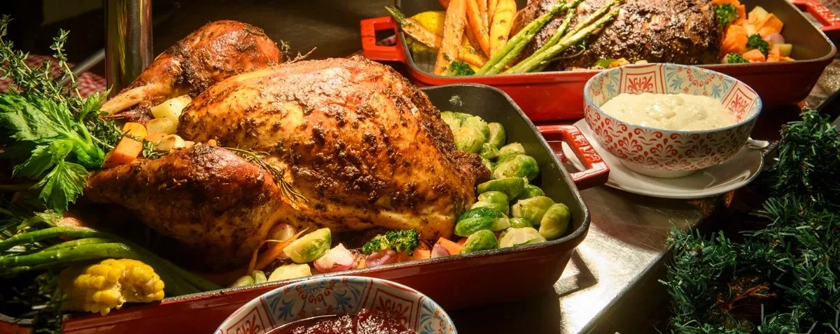 Nutri dá 6 dicas para aproveitar as confraternizações com saúde