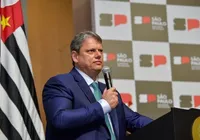 ALE aprova comenda Tavares Bastos para Tarcísio de Freitas imagem