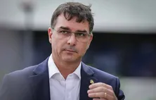 Por decisão de Bolsonaro, Flávio assume pré-candidatura à Presidência